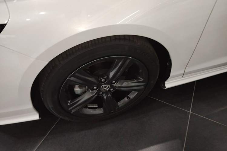 Used Honda Inspire 2024 260TURBO Elite Edition Left Front Wheel Hub