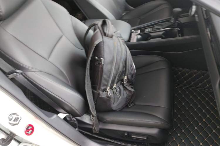 Used Honda Inspire 2024 260TURBO Elite Edition Right Front Seat