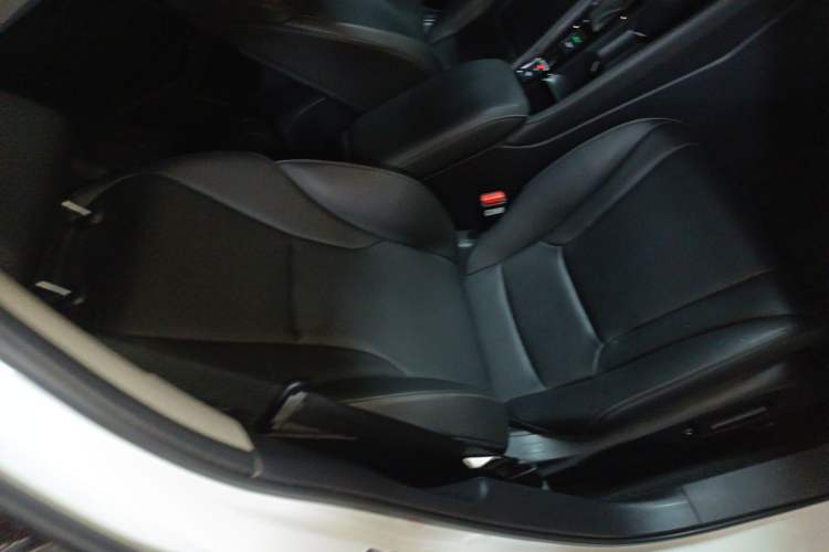 Used Honda Inspire 2024 260TURBO Elite Edition Right Front Seat
