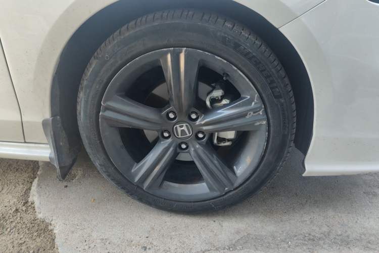 Used Honda Inspire 2024 260TURBO Elite Edition Right Front Wheel Hub
