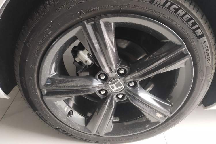 Used Honda Inspire 2024 260TURBO Elite Edition Right Rear Wheel Hub