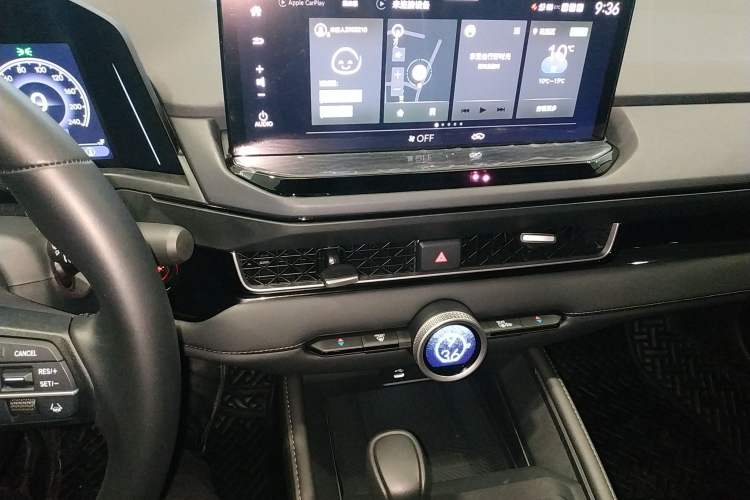 Used Honda Inspire 2025 260TURBO Elite Edition Audio And AC Panel