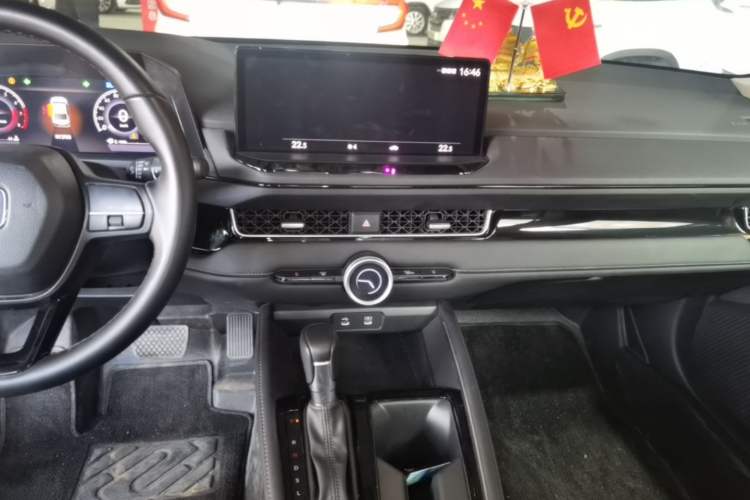 Used Honda Inspire 2025 260TURBO Elegant Edition Audio And AC Panel