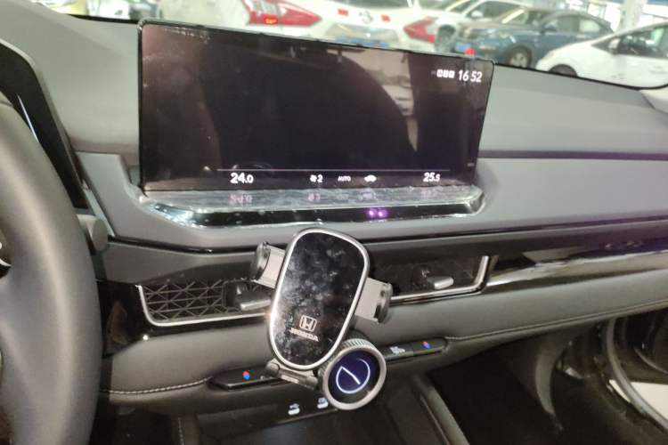 Used Honda Inspire 2025 260TURBO Elegant Edition Audio And AC Panel