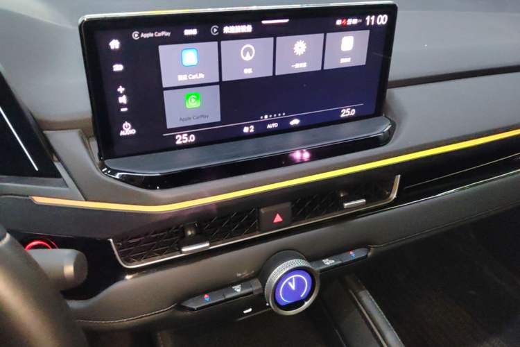 Used Honda Inspire 2025 260TURBO Elegant Edition Audio And AC Panel