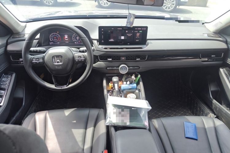 Used Honda Inspire 2025 260TURBO Elite Edition Center Console