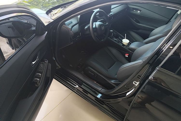 Used Honda Inspire 2025 260TURBO Elegant Edition Driver Seat