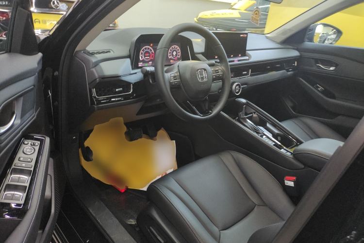 Used Honda Inspire 2025 260TURBO Elite Edition Driver Seat