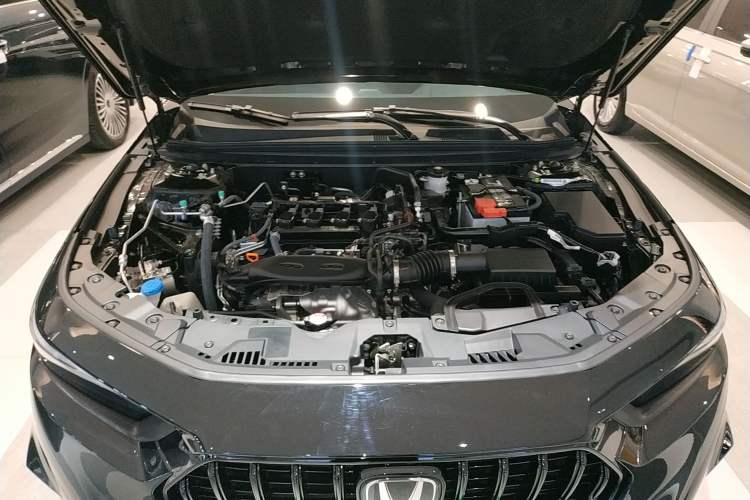 Used Honda Inspire 2025 260TURBO Elite Edition Engine Bay