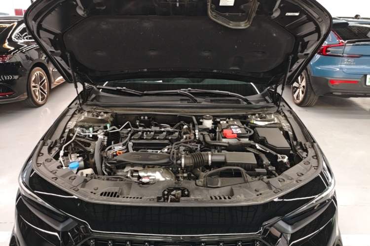 Used Honda Inspire 2025 260TURBO Elite Edition Engine Bay
