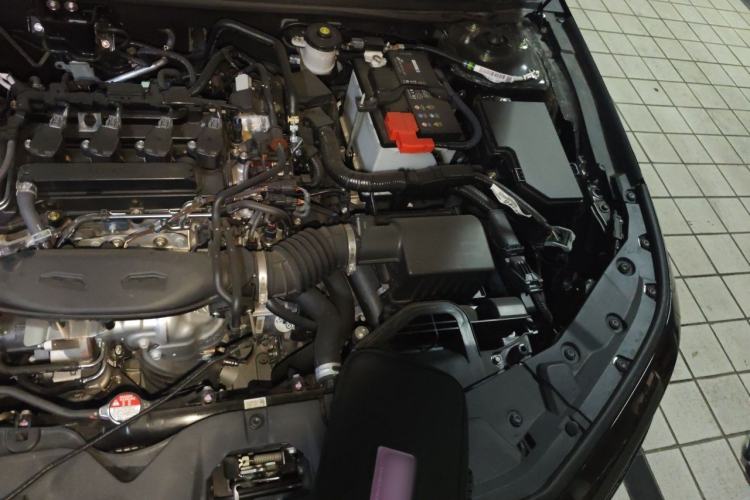 Used Honda Inspire 2025 260TURBO Elegant Edition Engine Bay Left