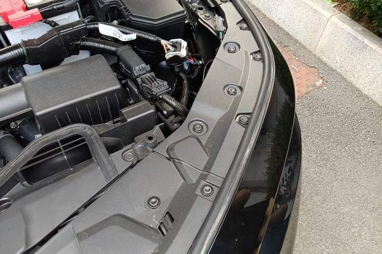 Used Honda Inspire 2025 260TURBO Elegant Edition Engine Bay Left
