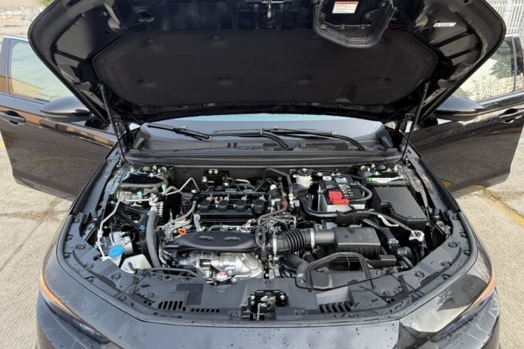 Used Honda Inspire 2025 260TURBO Elegant Edition Engine Bay