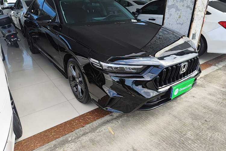 Used Honda Inspire 2025 260TURBO Elegant Edition Exterior 1