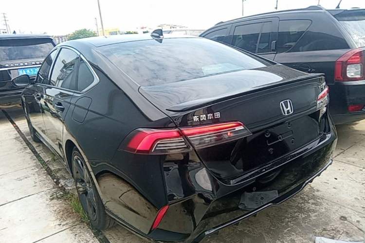 Used Honda Inspire 2025 260TURBO Elegant Edition Exterior 2