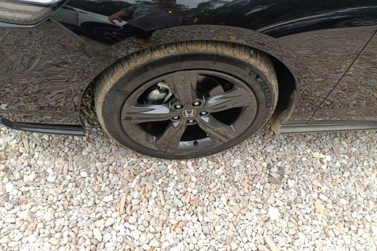 Used Honda Inspire 2025 260TURBO Elegant Edition Exterior 7