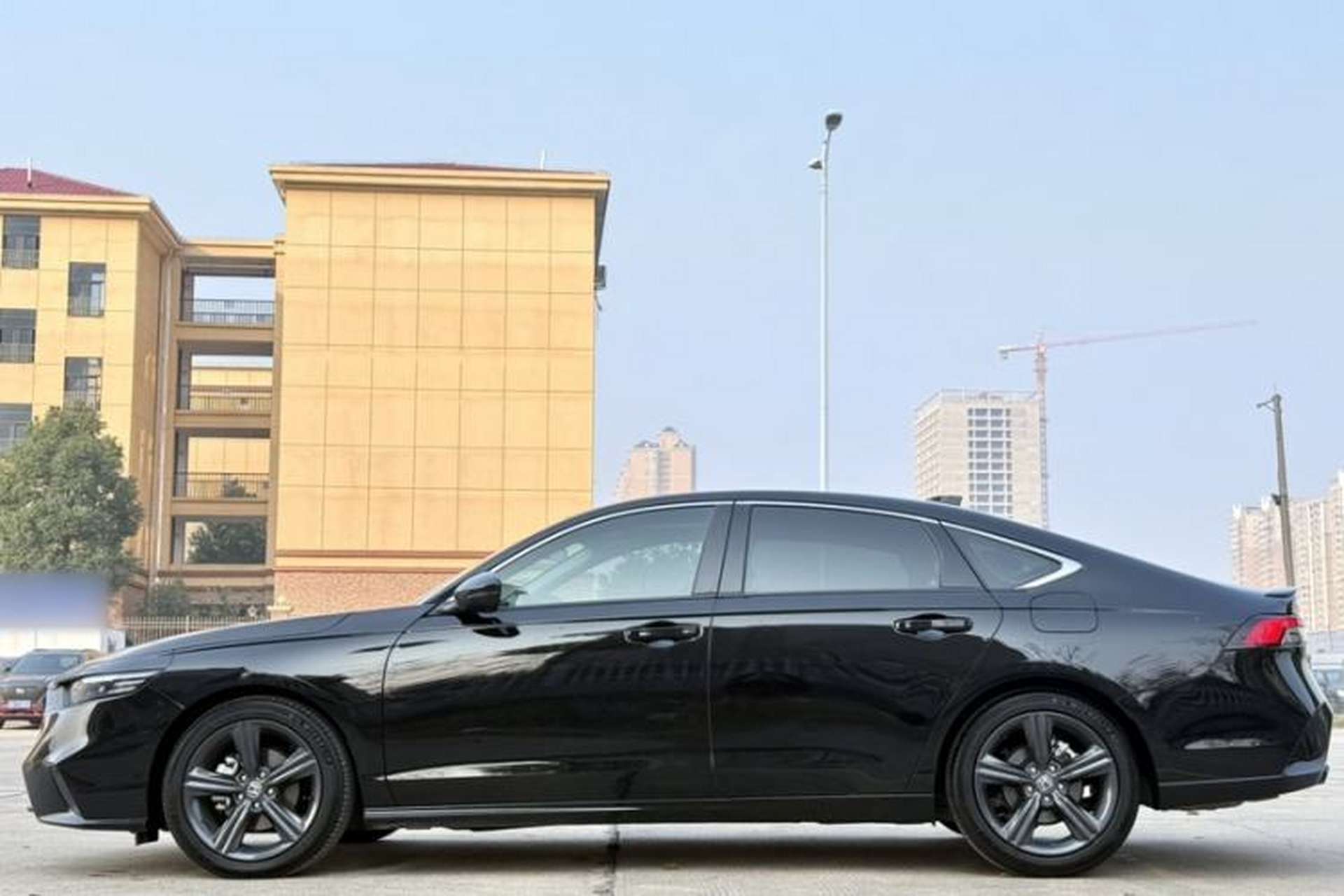 Used Honda Inspire 2025 260TURBO Elegant Edition Exterior 7