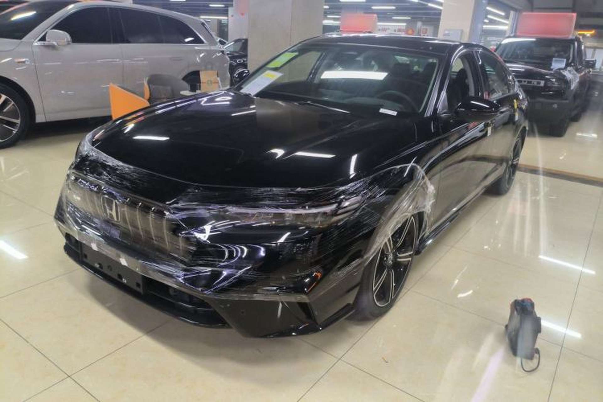 Used Honda Inspire 2025 260TURBO Luxury Edition Front Left 45 Deg