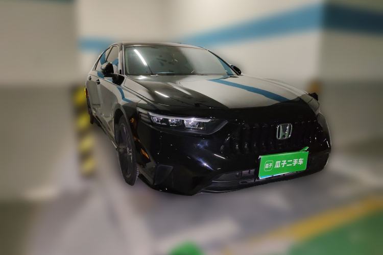 Used Honda Inspire 2025 260TURBO Elegant Edition Front Right 45 Deg