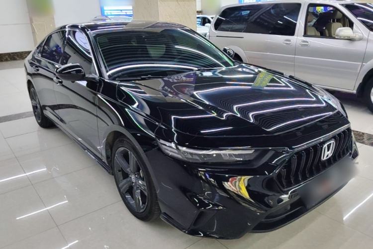 Used Honda Inspire 2025 260TURBO Elegant Edition Front Right 45 Deg