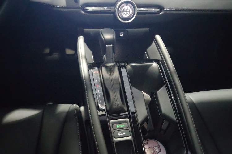 Used Honda Inspire 2025 260TURBO Elegant Edition Gear Lever