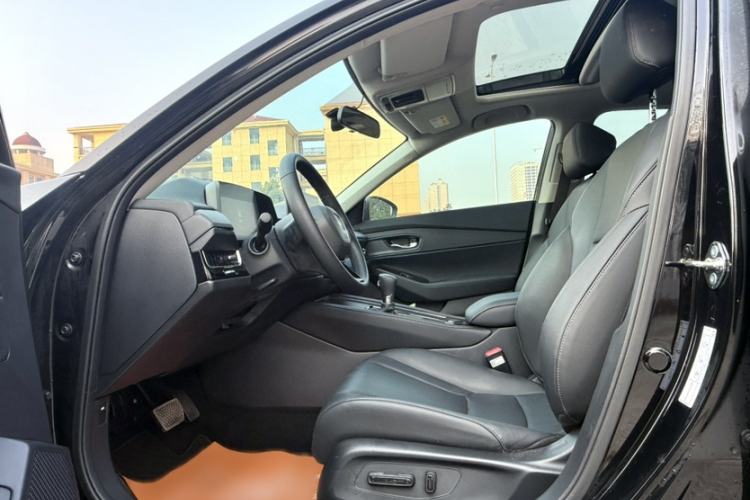 Used Honda Inspire 2025 260TURBO Elegant Edition Interior 12