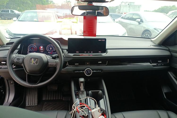 Used Honda Inspire 2025 260TURBO Elegant Edition Interior 2