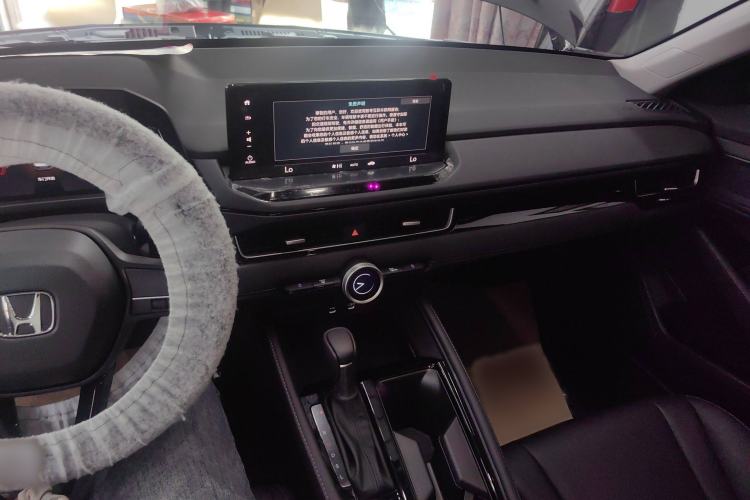 Used Honda Inspire 2025 260TURBO Elegant Edition Interior 3