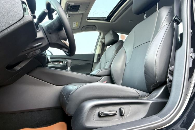 Used Honda Inspire 2025 260TURBO Elegant Edition Interior 5