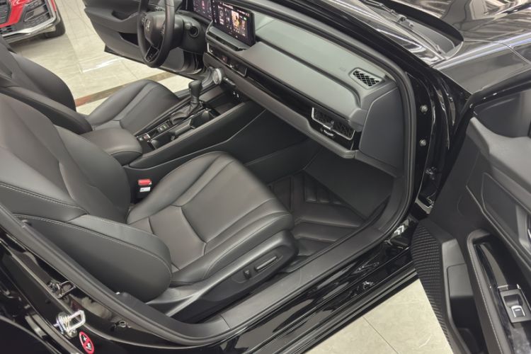 Used Honda Inspire 2025 260TURBO Elite Edition Interior 6