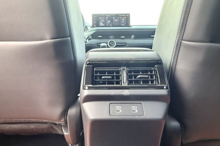 Used Honda Inspire 2025 260TURBO Elegant Edition Interior 8