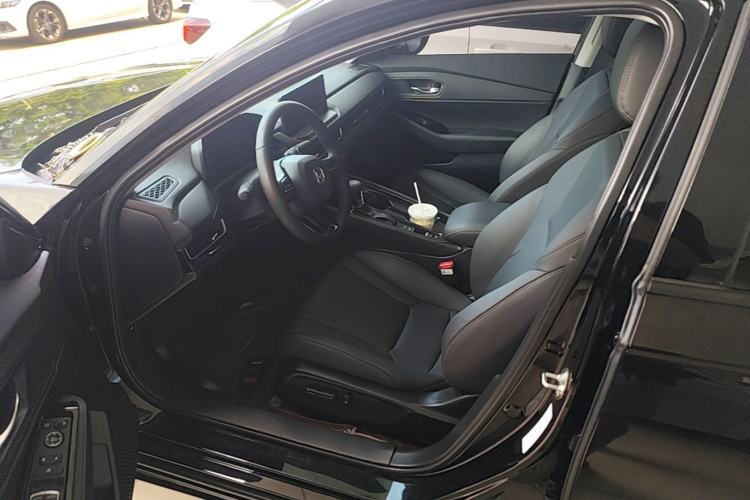 Used Honda Inspire 2025 260TURBO Elegant Edition Left Front Seat