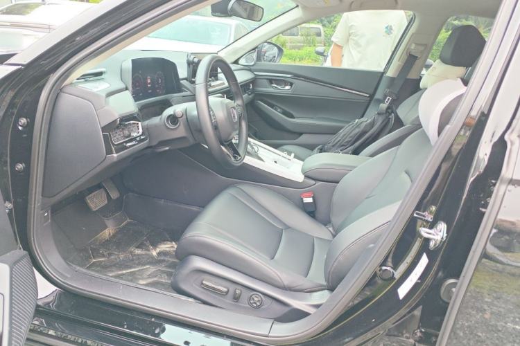 Used Honda Inspire 2025 260TURBO Elite Edition Left Front Seat