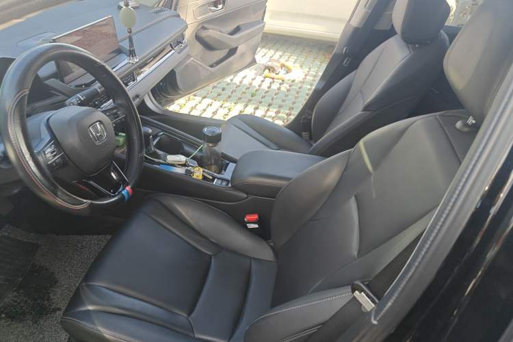 Used Honda Inspire 2025 260TURBO Elite Edition Left Front Seat