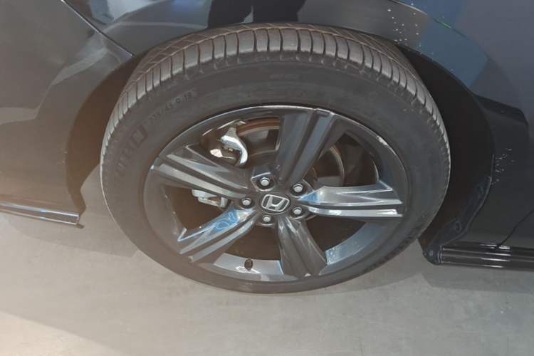 Used Honda Inspire 2025 260TURBO Elite Edition Left Front Wheel Hub