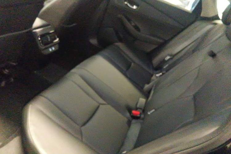 Used Honda Inspire 2025 260TURBO Elegant Edition Left Rear Seat