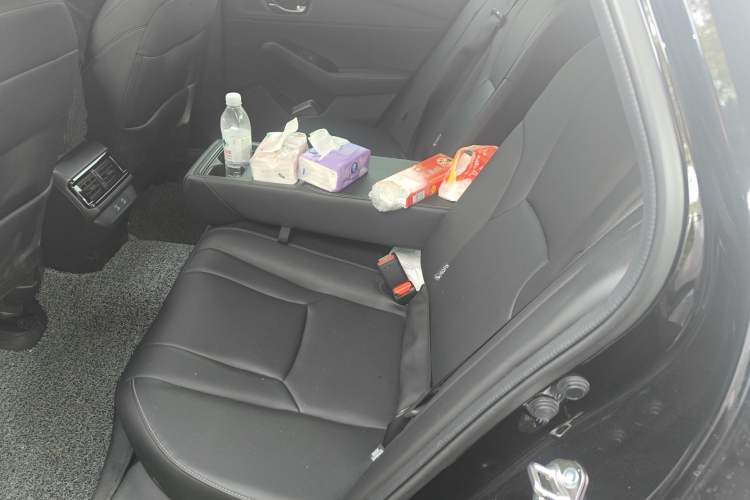 Used Honda Inspire 2025 260TURBO Elite Edition Left Rear Seat