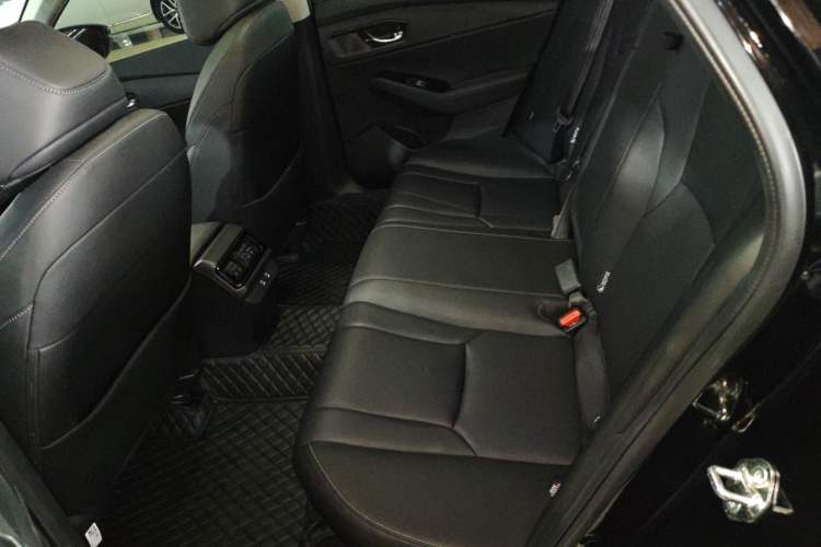 Used Honda Inspire 2025 260TURBO Elegant Edition Left Rear Seat