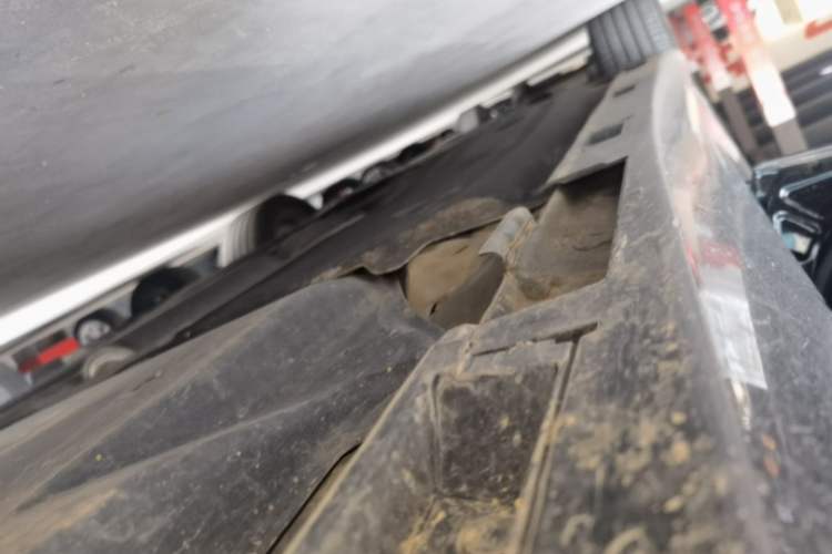 Used Honda Inspire 2025 260TURBO Elegant Edition Left Side Sill