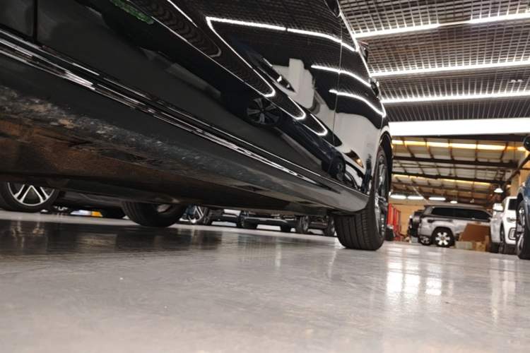 Used Honda Inspire 2025 260TURBO Elite Edition Left Side Sill