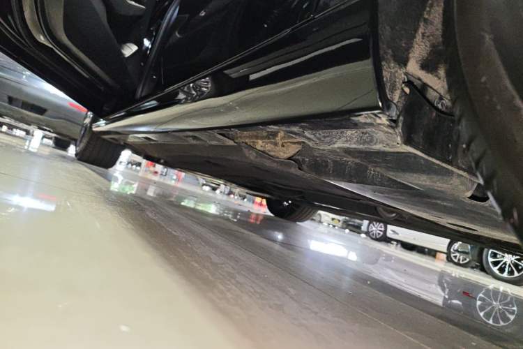 Used Honda Inspire 2025 260TURBO Elegant Edition Left Side Sill