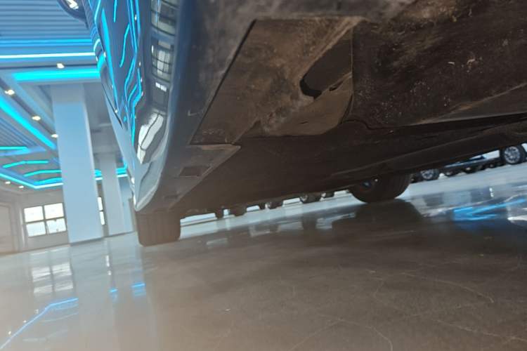 Used Honda Inspire 2025 260TURBO Elite Edition Left Side Sill