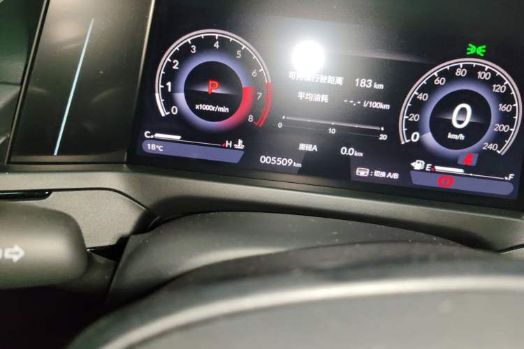 Used Honda Inspire 2025 260TURBO Elegant Edition Odometer Close Up