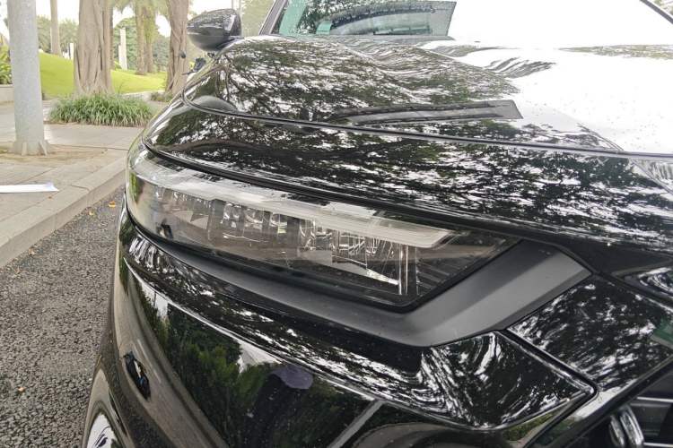 Used Honda Inspire 2025 260TURBO Elite Edition Right Front Headlight