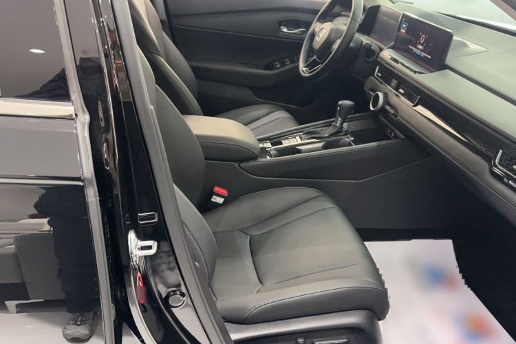Used Honda Inspire 2025 260TURBO Elite Edition Right Front Seat