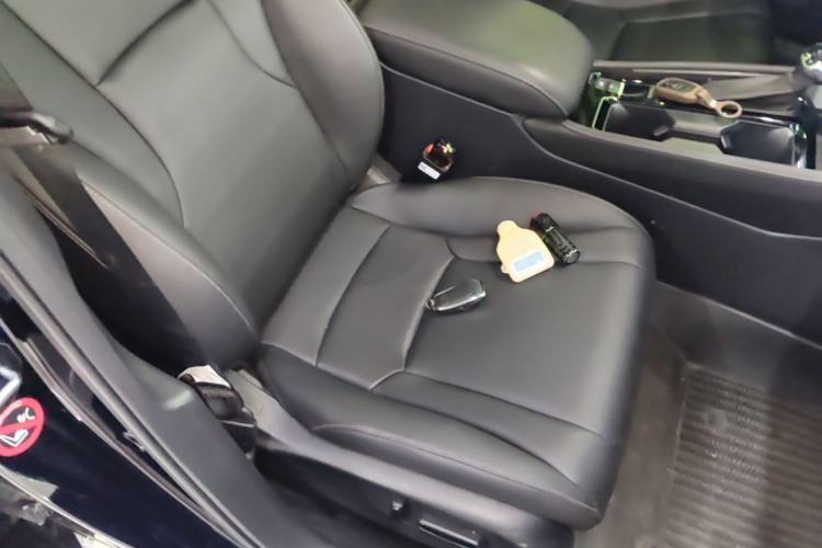 Used Honda Inspire 2025 260TURBO Elegant Edition Right Front Seat
