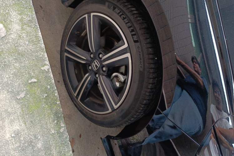 Used Honda Inspire 2025 260TURBO Luxury Edition Right Front Wheel Hub