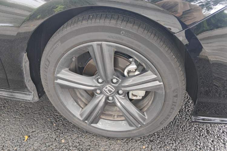 Used Honda Inspire 2025 260TURBO Elite Edition Right Front Wheel Hub