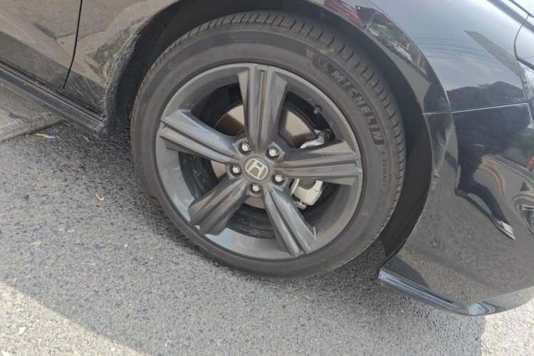 Used Honda Inspire 2025 260TURBO Elite Edition Right Front Wheel Hub