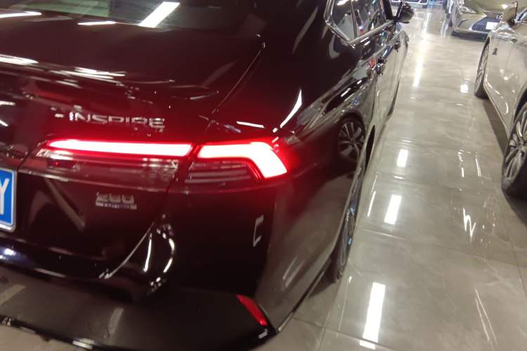 Used Honda Inspire 2025 260TURBO Elegant Edition Right Rear Taillight
